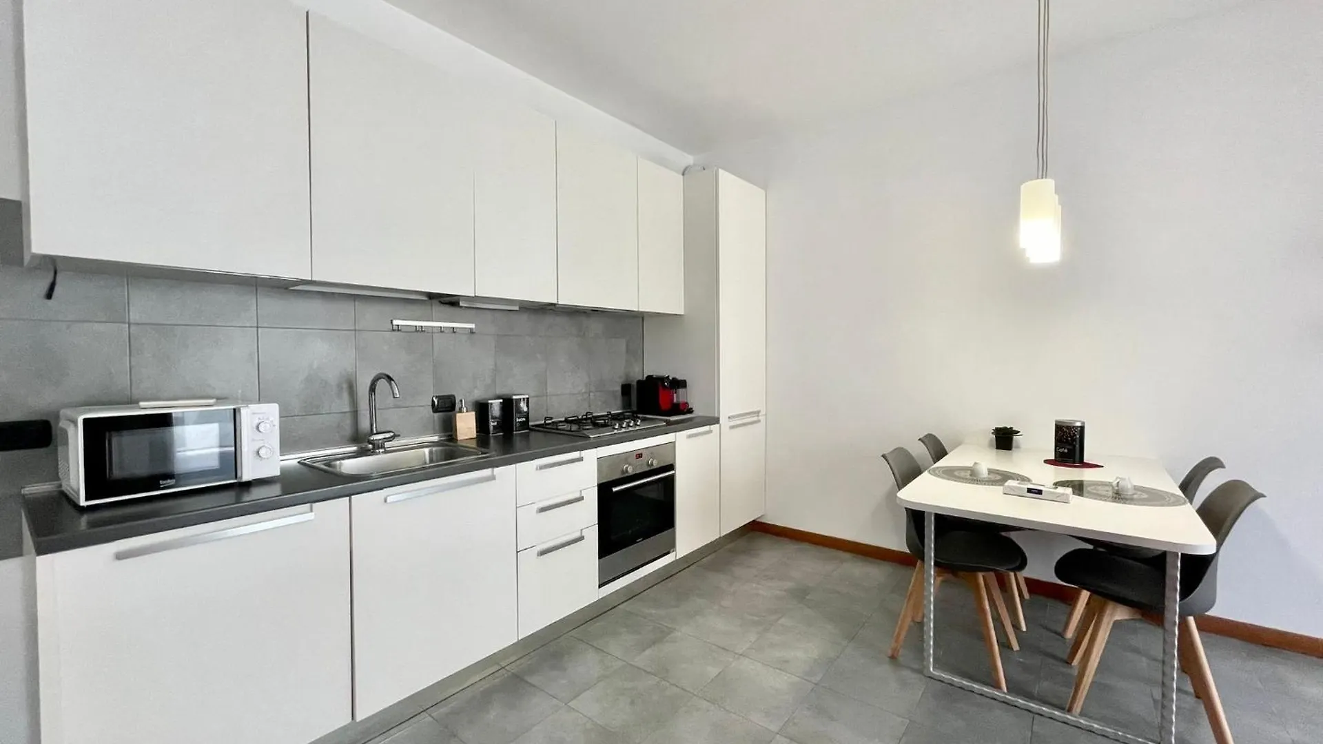 Santa Giulia Terrace - 15 Mins City Center Milaan